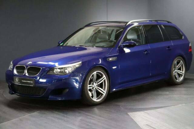 Image 1/30 of BMW M5 Touring (2007)