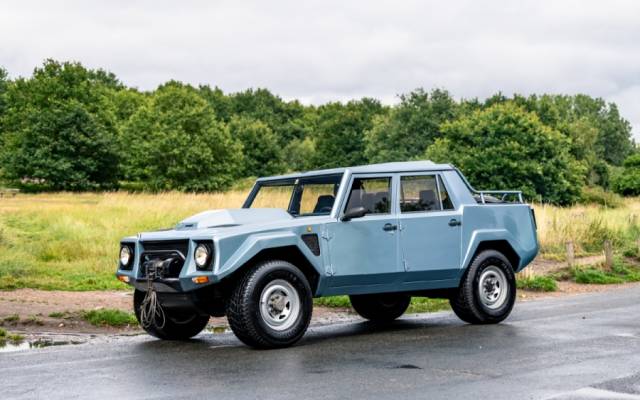 Immagine 1/14 di Lamborghini LM002 (1987)