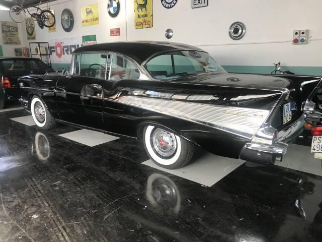 Bild 1/18 von Chevrolet Bel Air Hardtop Coupé (1957)