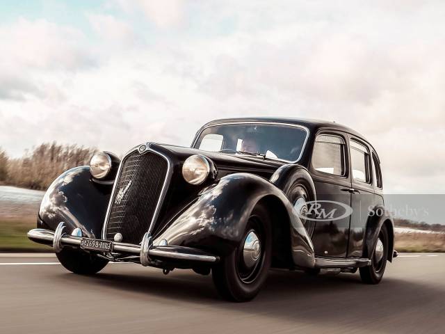 Bild 1/50 von Alfa Romeo 6C 2500 Turismo (1939)