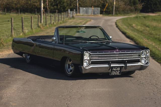 Image 1/8 of Plymouth Fury III (1967)