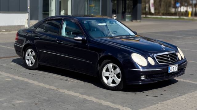Bild 1/23 von Mercedes-Benz E 350 (2005)