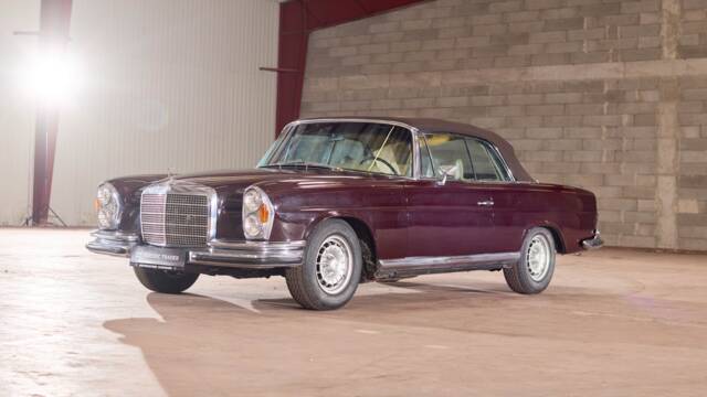 Bild 1/47 von Mercedes-Benz 280 SE (1970)