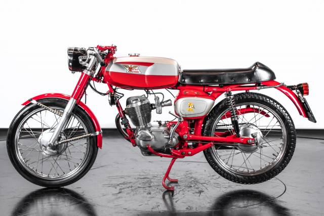 Bild 1/15 von Moto Morini DUMMY (1962)