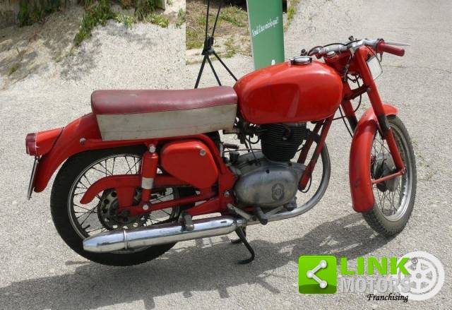 Immagine 1/14 di Gilera Giubileo 150 (1966)