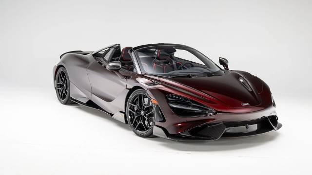 Image 1/13 of McLaren 765LT Spider (2022)