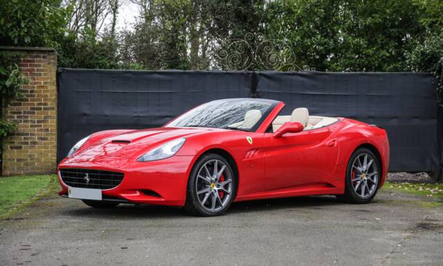 Bild 1/24 von Ferrari California (2009)