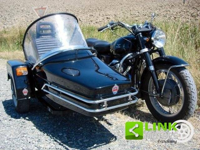 Image 1/31 of Moto Guzzi DUMMY (1973)