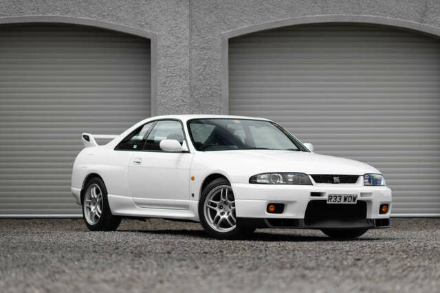 Image 1/50 of Nissan Skyline GT-R (1997)