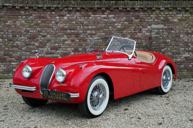 Image 1/50 of Jaguar XK 120 OTS (1954)