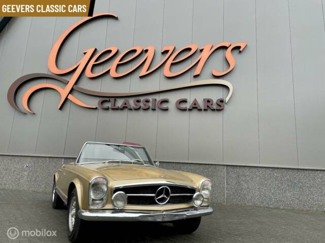 Image 1/12 of Mercedes-Benz 230 SL (1963)