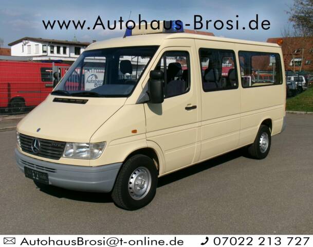 Image 1/22 de Mercedes-Benz Sprinter 312 D (2000)