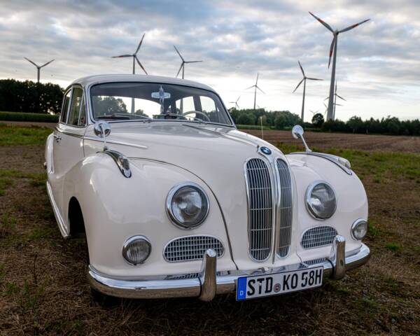 Afbeelding 1/19 van BMW 502 - 3.2 Litre (1961)