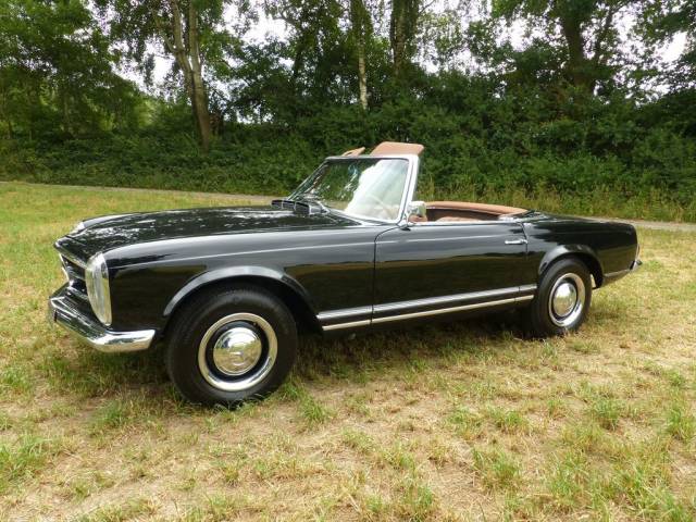 Mercedes-Benz 250 SL Roadster (W 113) 1967