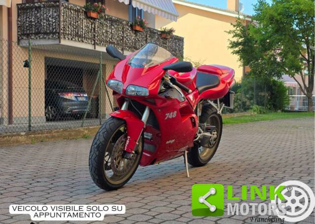 Immagine 1/10 di Ducati DUMMY (1999)