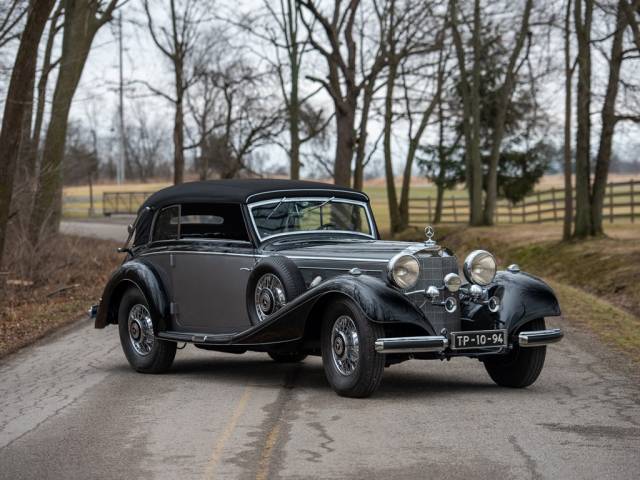 Bild 1/50 von Mercedes-Benz 540 K Cabriolet B (1937)