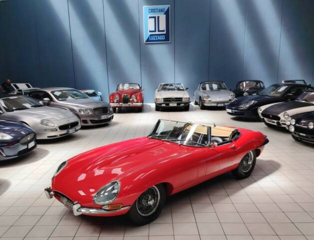 Image 1/62 of Jaguar E-Type 3.8 (1963)
