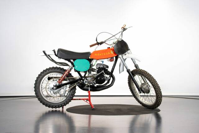 Image 1/18 of Montesa Cappra 250 VR (1974)