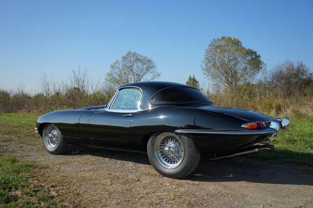 Bild 1/36 von Jaguar E-Type 3.8 (1962)