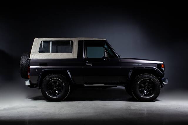 Imagen 1/42 de Toyota Land Cruiser FJ 62 (1985)