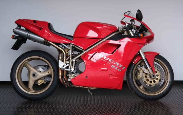 Bild 1/93 von Ducati 916 Strada (1994)
