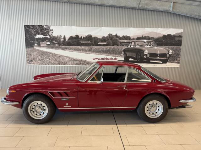 Bild 1/18 von Ferrari 330 GTC (1968)