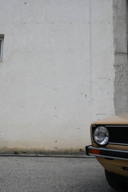 Immagine 1/26 di Volkswagen Golf Mk I 1.1 (1983)