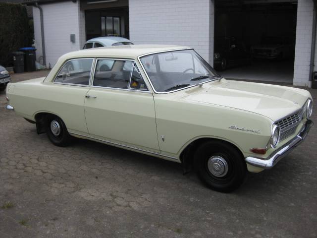 Image 1/15 of Opel Rekord 1700 (1964)