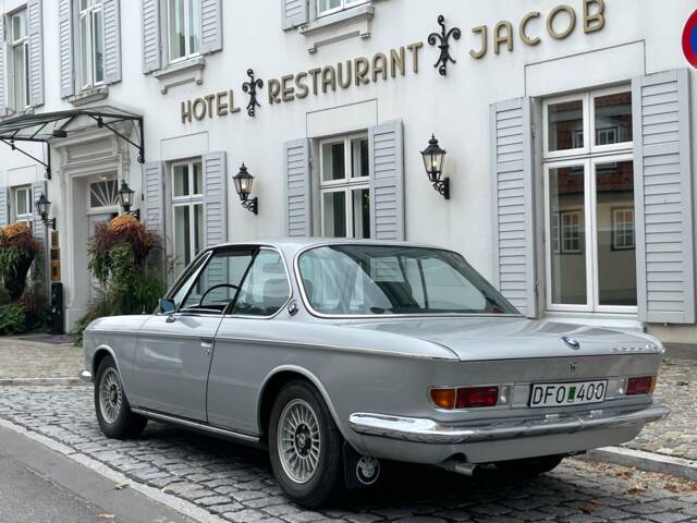Imagen 1/18 de BMW 2000 CS (1969)