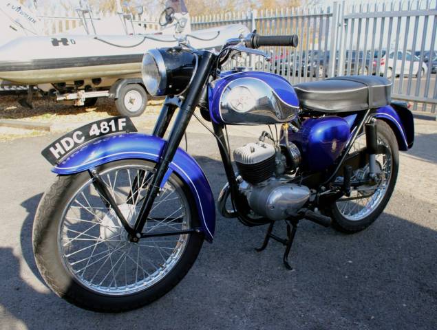 Image 1/5 of BSA Bantam D 14&#x2F;4 Supreme (1968)