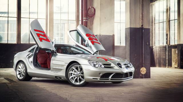 Image 1/61 of Mercedes-Benz SLR McLaren (2004)
