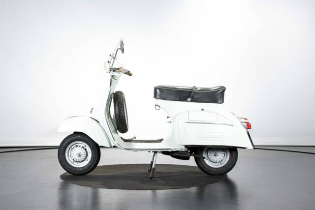Image 1/50 of Piaggio Vespa 125 Super (1966)