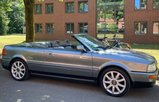 Image 1/10 of Audi Cabriolet 2.3 E (1993)