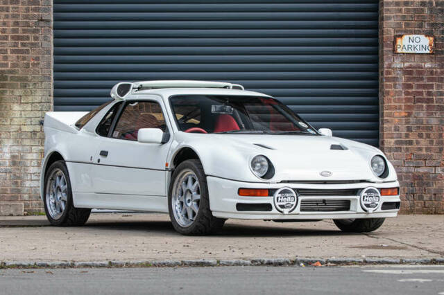 Image 1/50 of Ford RS200 (2023)