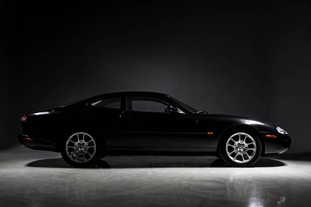 Bild 1/37 von Jaguar XKR (1998)