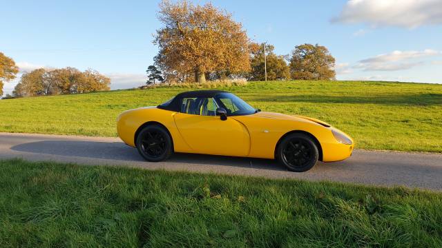 Image 1/25 of TVR Griffith 500 (1998)