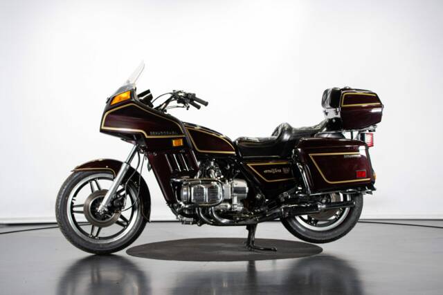 Immagine 1/50 di Honda GL 1100 Gold Wing (1981)