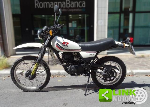 Bild 1/19 von Yamaha XT 250 (1983)