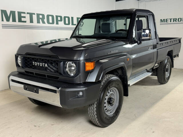 Imagen 1/22 de Toyota Land Cruiser GRJ79 (2024)