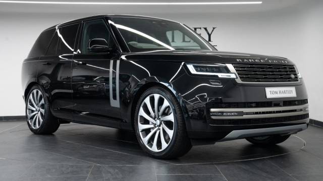 Bild 1/26 von Land Rover Range Rover D300 (2022)