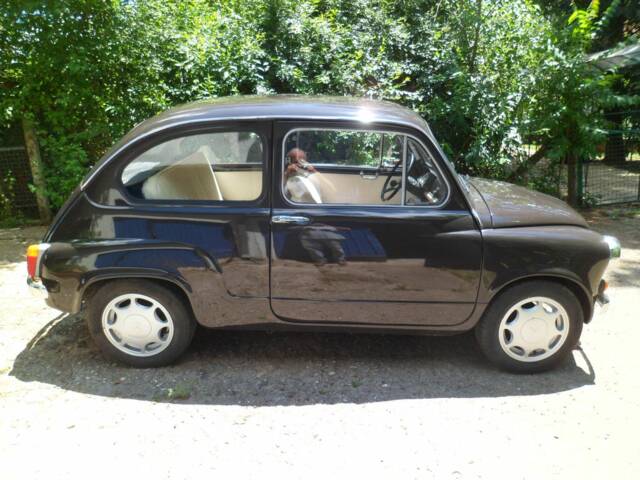 Bild 1/8 von Zastava 750L (1984)