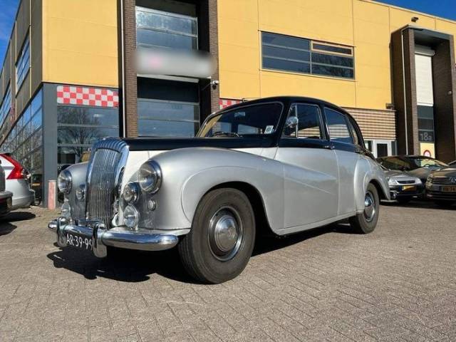 Imagen 1/9 de Daimler Conquest DHC (1954)