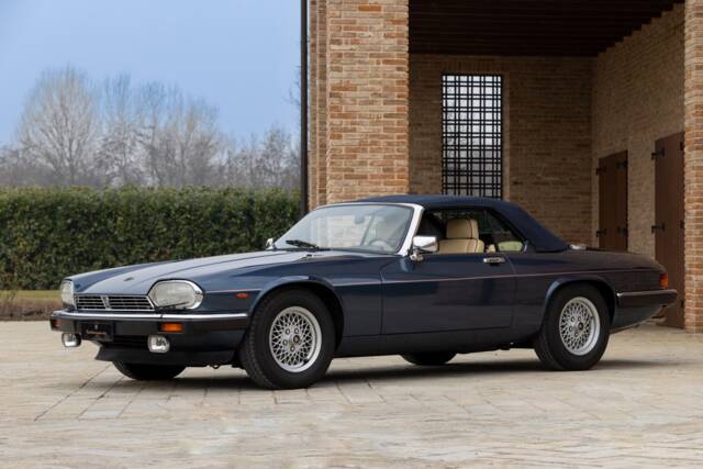 Bild 1/50 von Jaguar XJS 5.3 V12 (1990)
