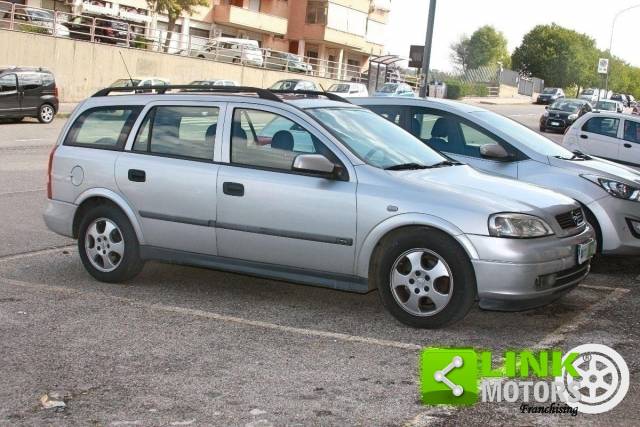 Image 1/35 of Opel Astra 2.0 DTI Caravan (2001)