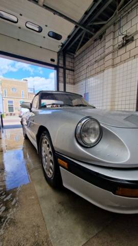 Bild 1/29 von Alfa Romeo 2.0 Spider (1986)