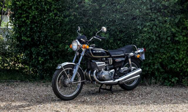 Image 1/25 of Suzuki GT 550 II (1976)