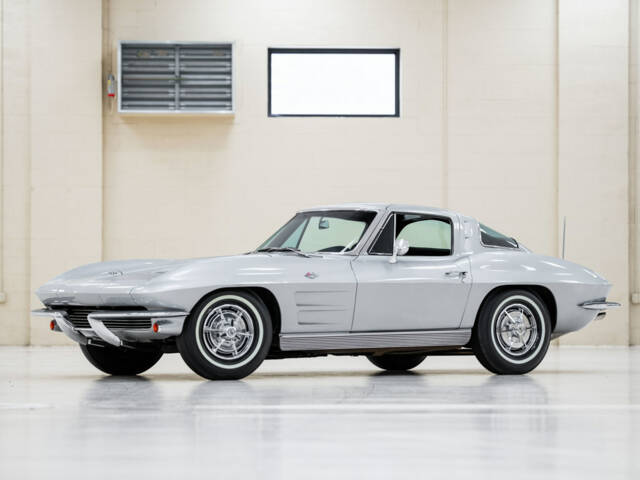 Bild 1/43 von Chevrolet Corvette Sting Ray (1963)