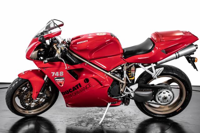 Imagen 1/31 de Ducati DUMMY (1999)