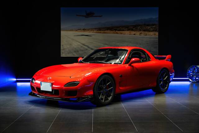 Image 1/12 of Mazda RX-7 (1995)