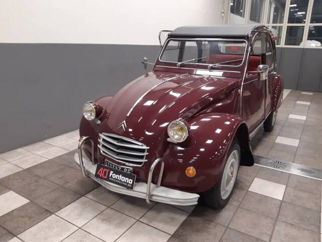 Imagen 1/12 de Citroën 2 CV 6 (1984)